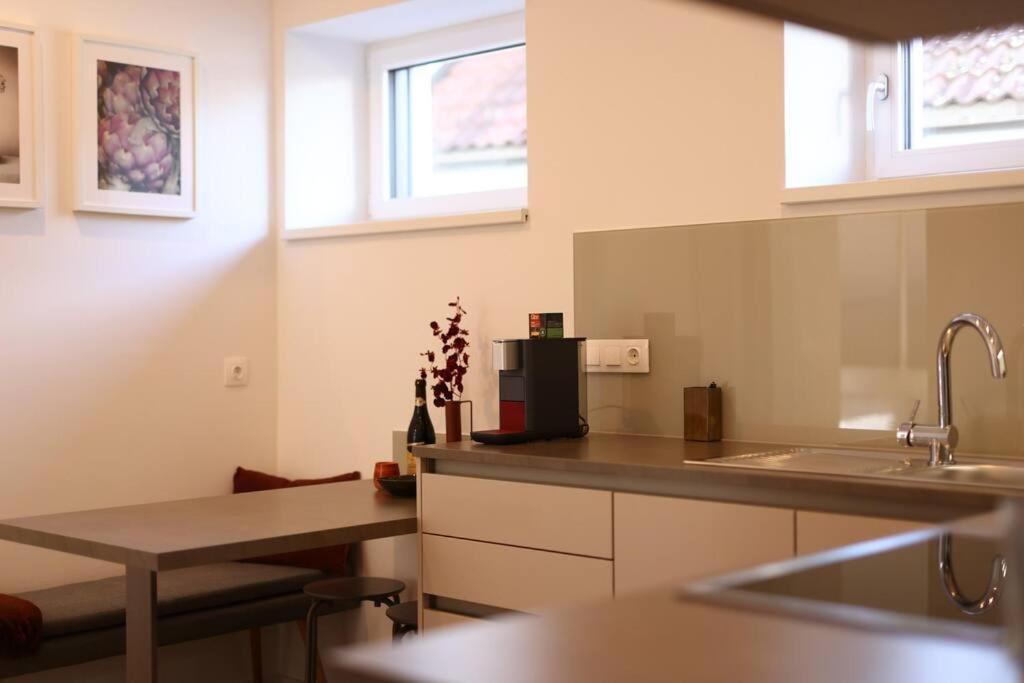 Wohnen Bahnstrasse 5 Apartman Klagenfurt am Woerthersee Kültér fotó